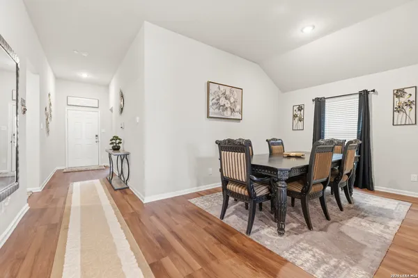 $2,100 | 5538 Jade Valley, San Antonio, TX 78242