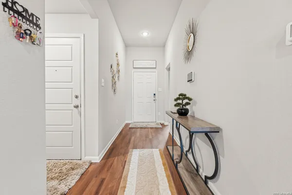 $2,100 | 5538 Jade Valley, San Antonio, TX 78242