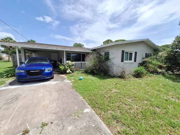 $215,000 | 1020 Tortugas Avenue, Fort Pierce, FL 34982
