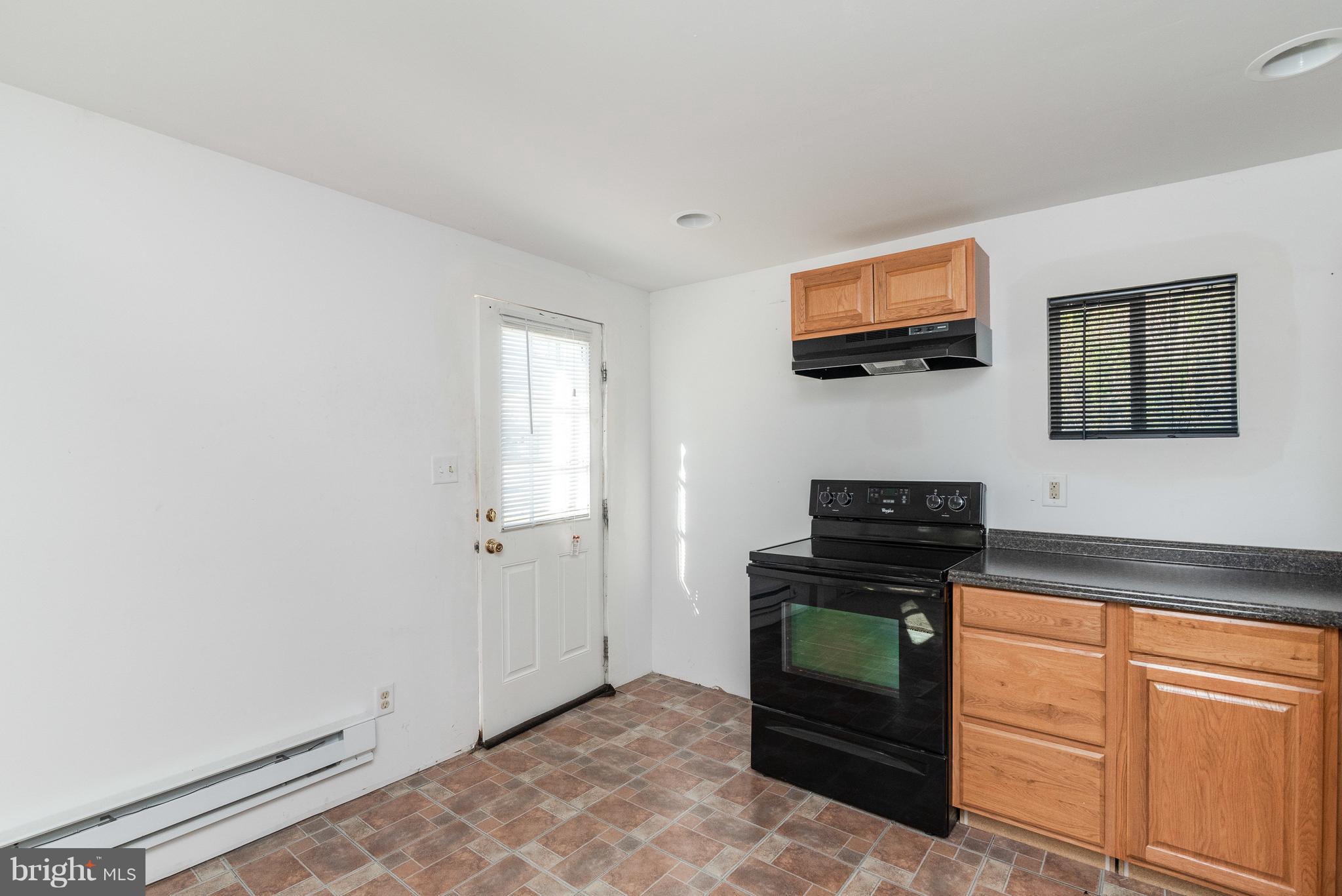 7608 Harmans Road Hanover, MD 21076 - Photo 11 of 33 Kitchen