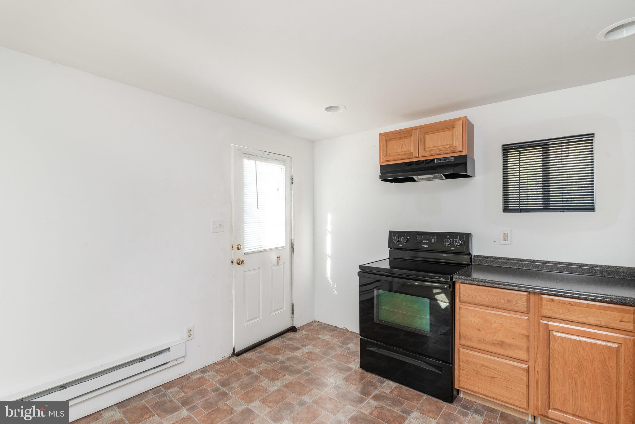 7608 Harmans Road Hanover, MD 21076 - Photo 16 of 33 Kitchen
