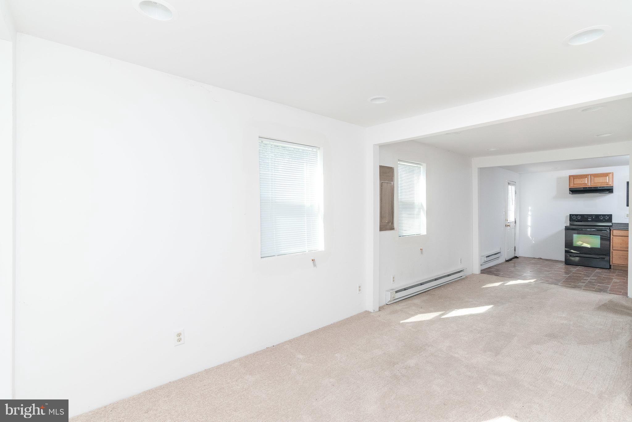 7608 Harmans Road Hanover, MD 21076 - Photo 7 of 33 Living Room