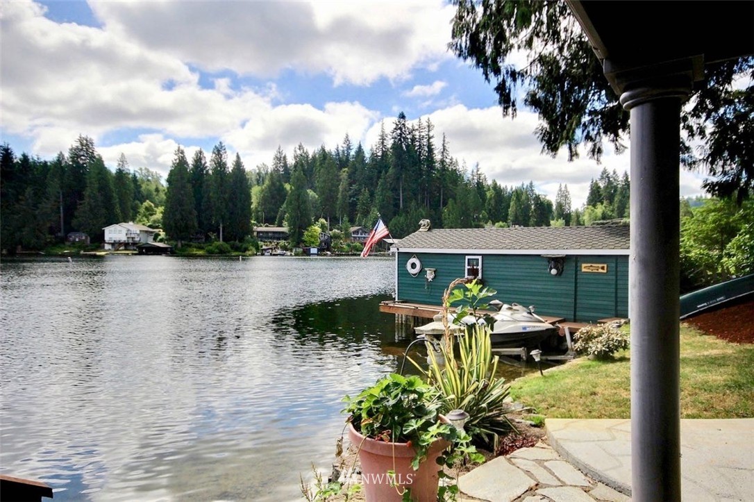 2415 Southwest Lake Roesiger Road Snohomish, WA 98290 - Photo 18 of 24