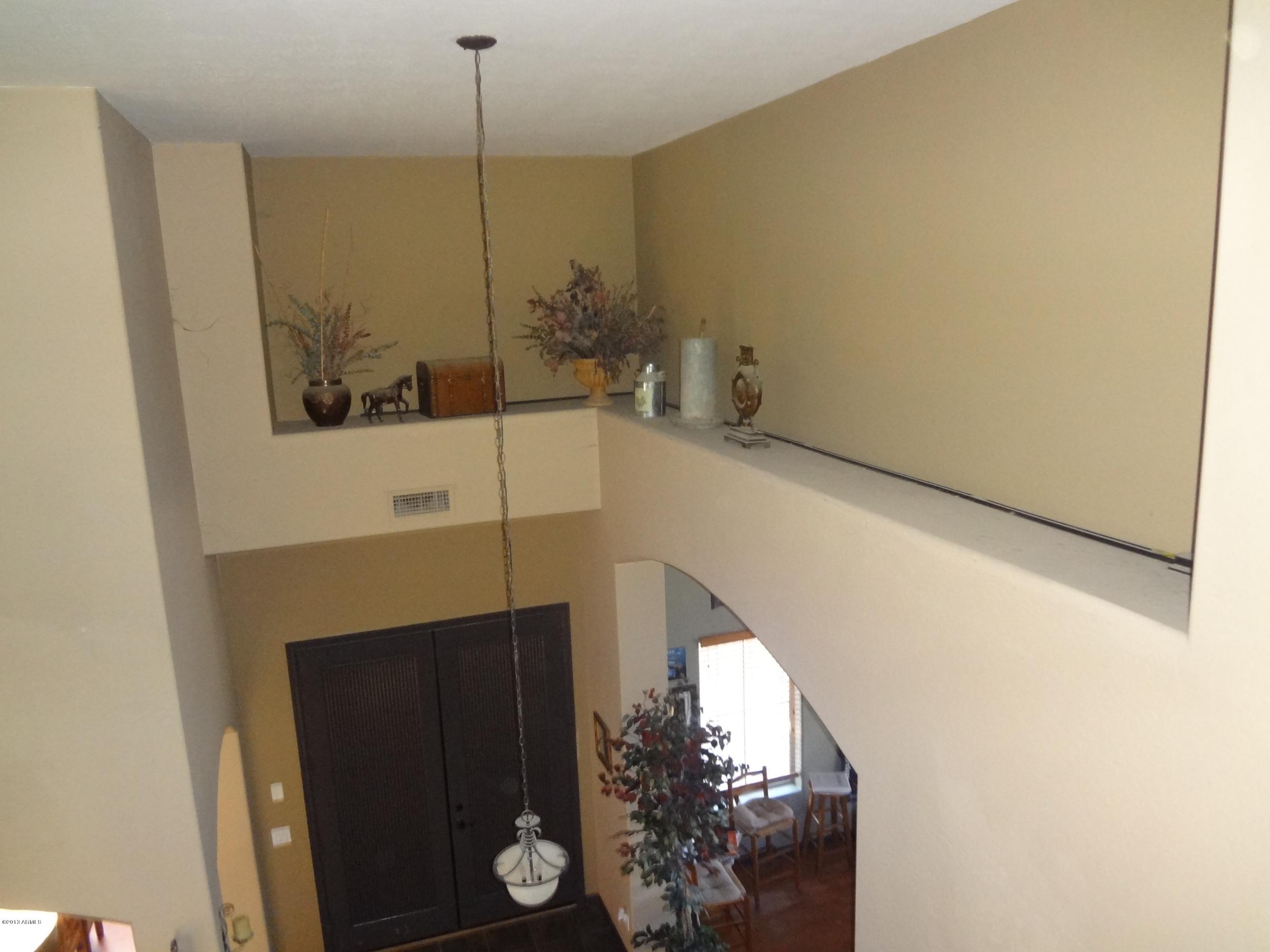 3399 East Kimball Road Gilbert, AZ 85297 - Photo 21 of 34 Decor/plant shelf