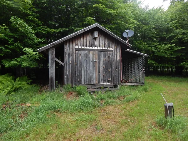 $158,448 | 17 West Birch Lane, Beaver Cove, ME 04441