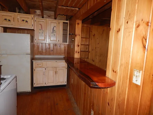 $158,448 | 17 West Birch Lane, Beaver Cove, ME 04441