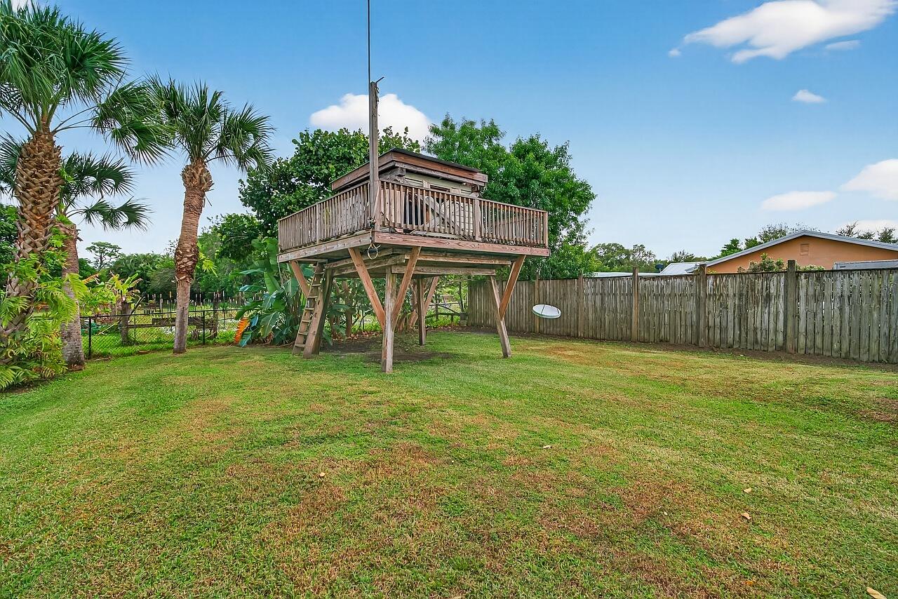 4876 Christensen Road Fort Pierce, FL 34981 - Photo 47 of 51 4876-Christensen-Rd-HigMedia-050-1280