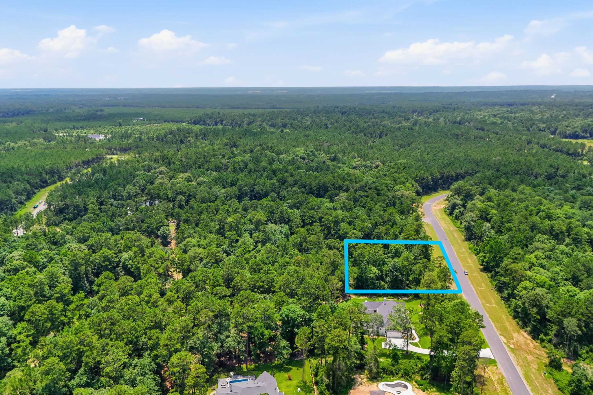 16068 Four Hills Road Willis, TX 77378 - Photo 3 of 29