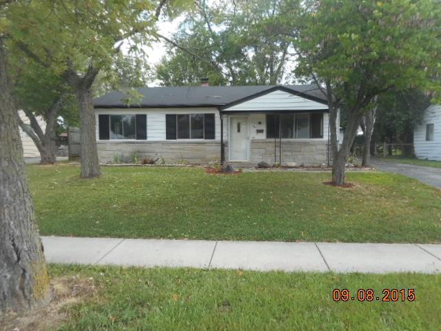361 South Kenmore Road Indianapolis, IN 46219 - Photo 1 of 9 Gallery Image 1