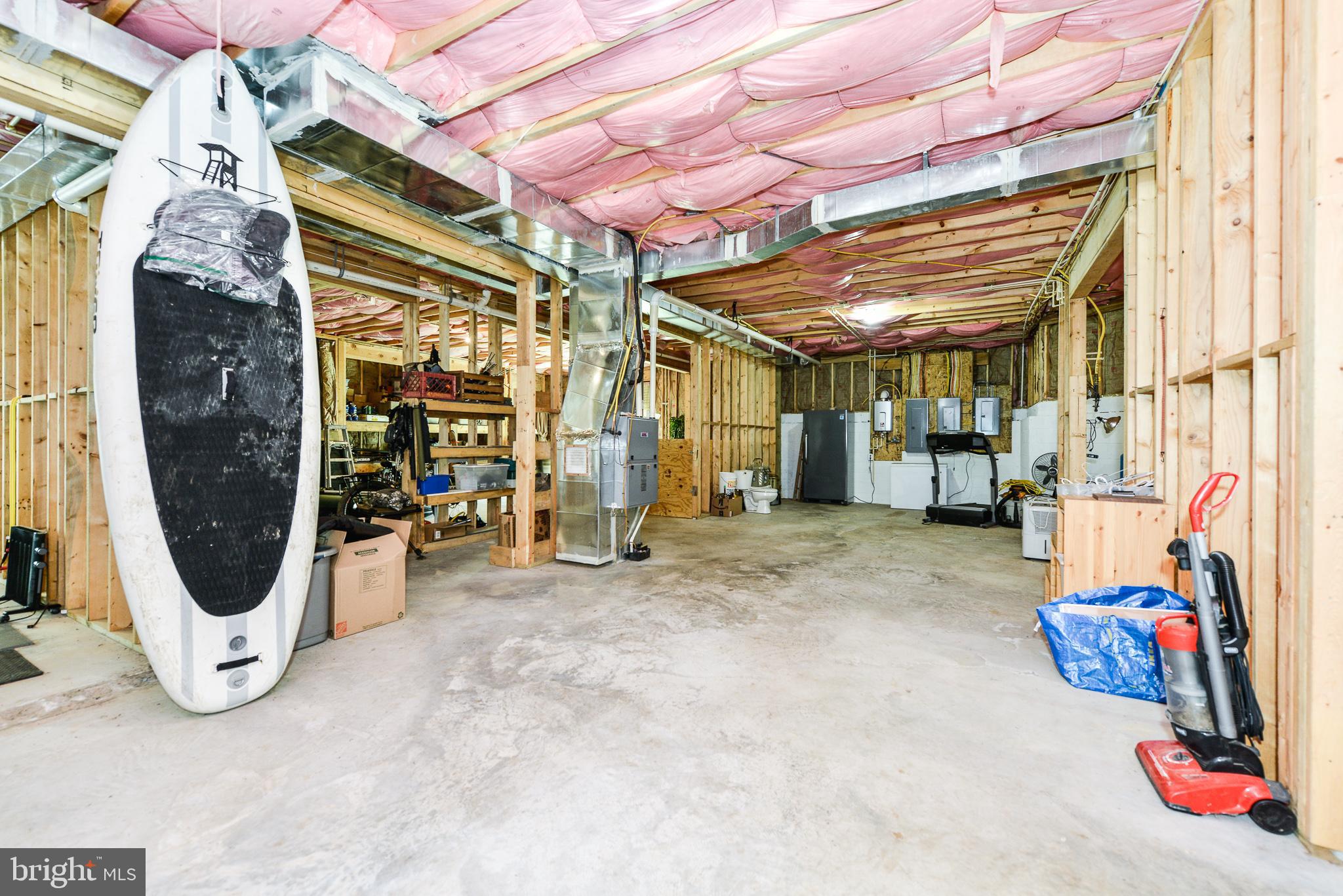 22023 Blue Ridge Mountain Road Paris, VA 20130 - Photo 40 of 67 Gallery Image 40