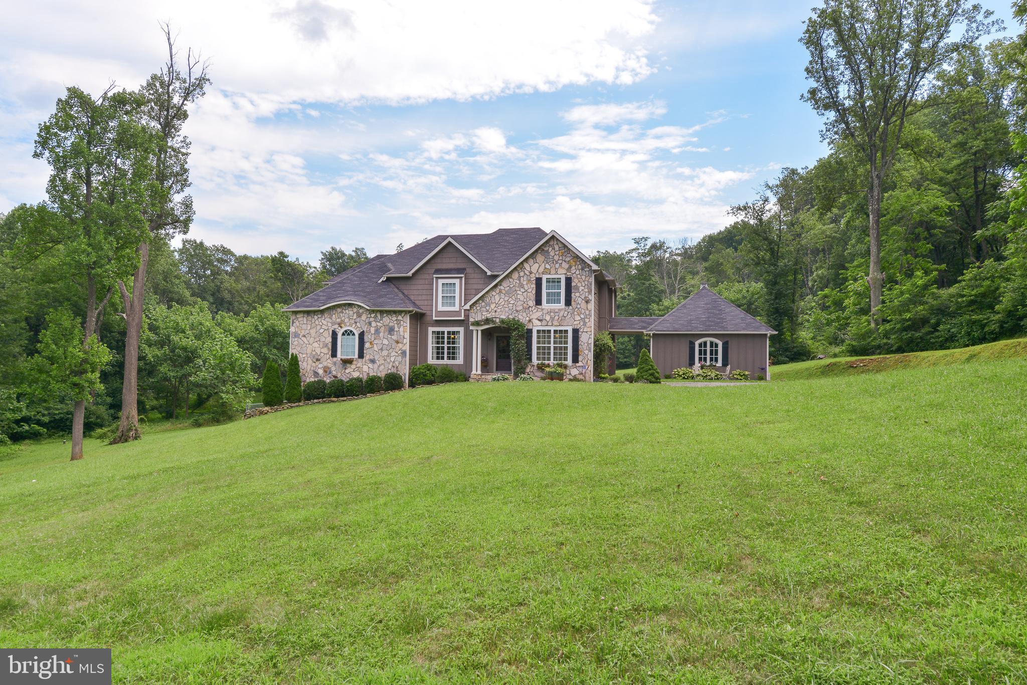 22023 Blue Ridge Mountain Road Paris, VA 20130 - Photo 46 of 67 Gallery Image 46