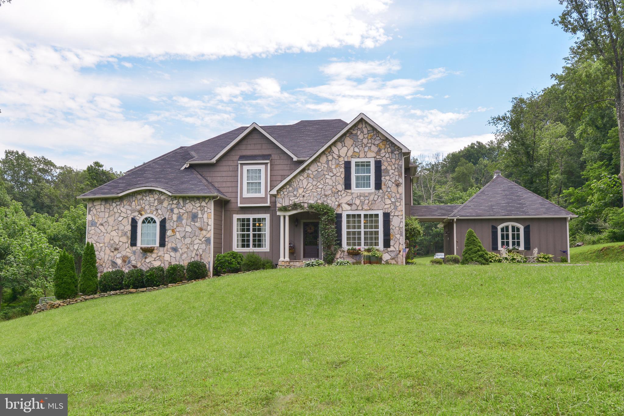 22023 Blue Ridge Mountain Road Paris, VA 20130 - Photo 49 of 67 Gallery Image 49