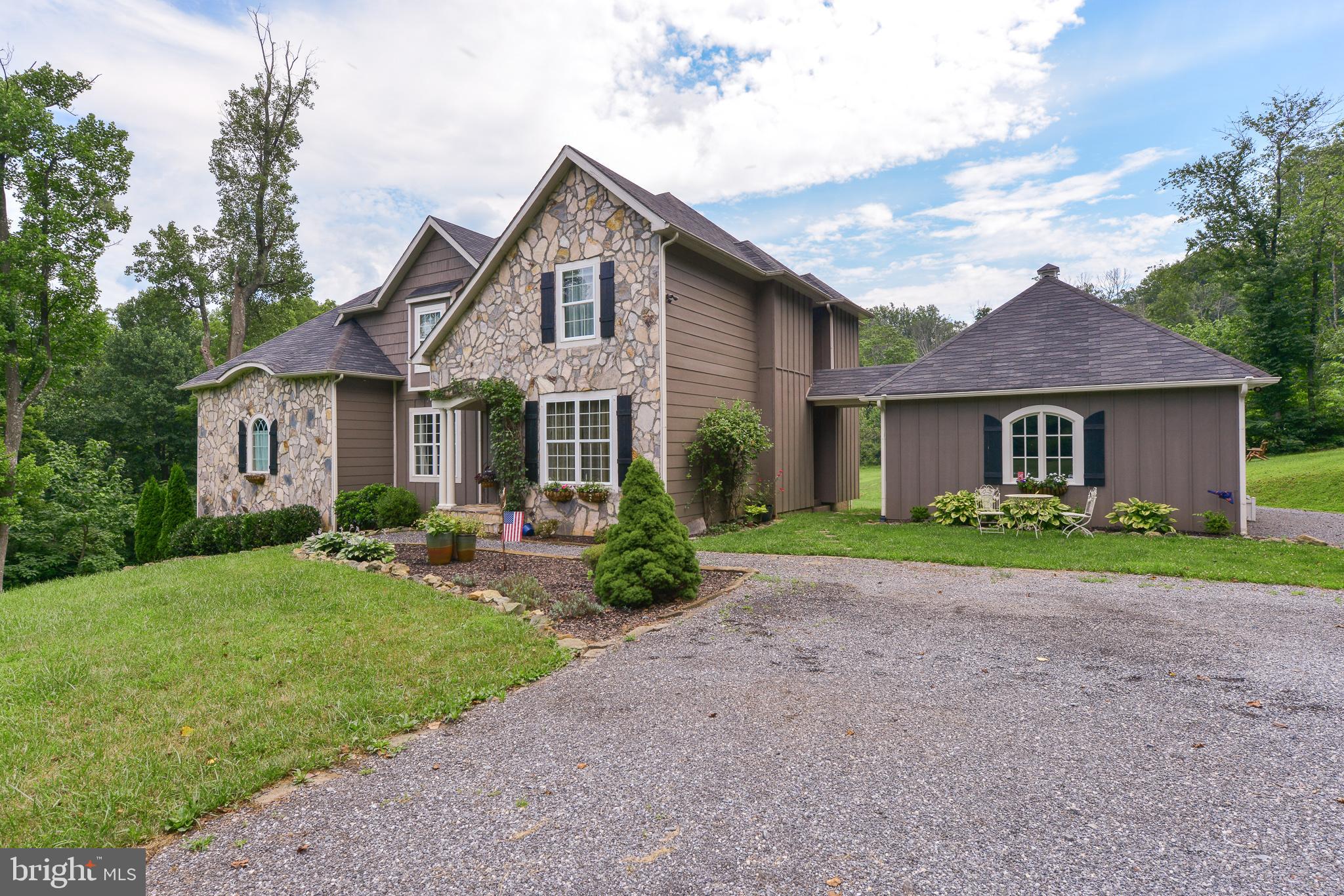 22023 Blue Ridge Mountain Road Paris, VA 20130 - Photo 50 of 67 Gallery Image 50