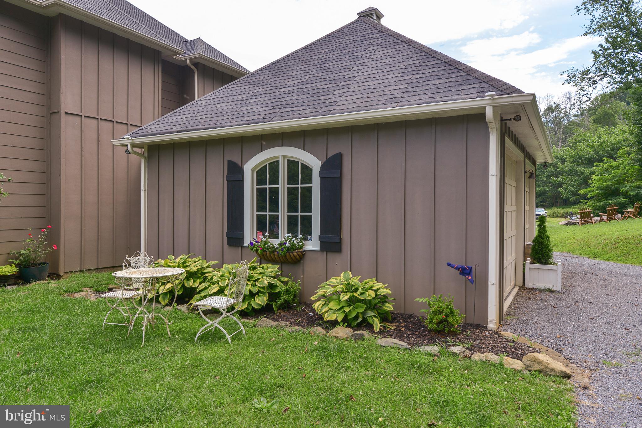 22023 Blue Ridge Mountain Road Paris, VA 20130 - Photo 53 of 67 Gallery Image 53