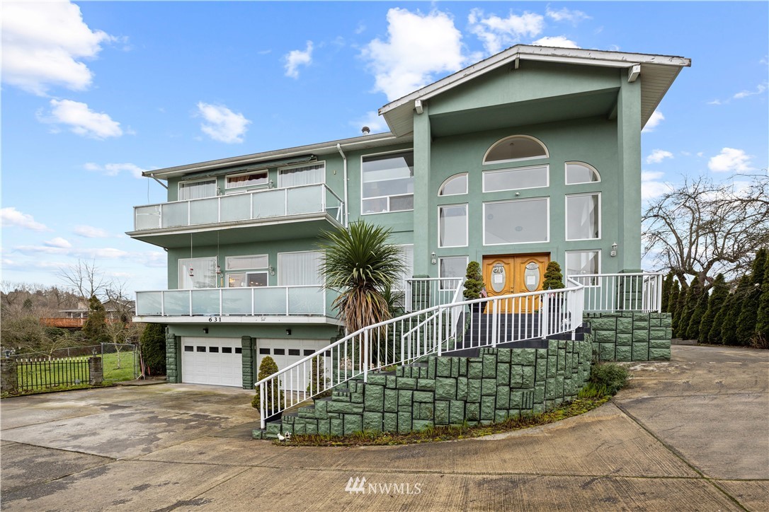 631 South 15th Street Renton, WA 98055 - Photo 5 of 40
