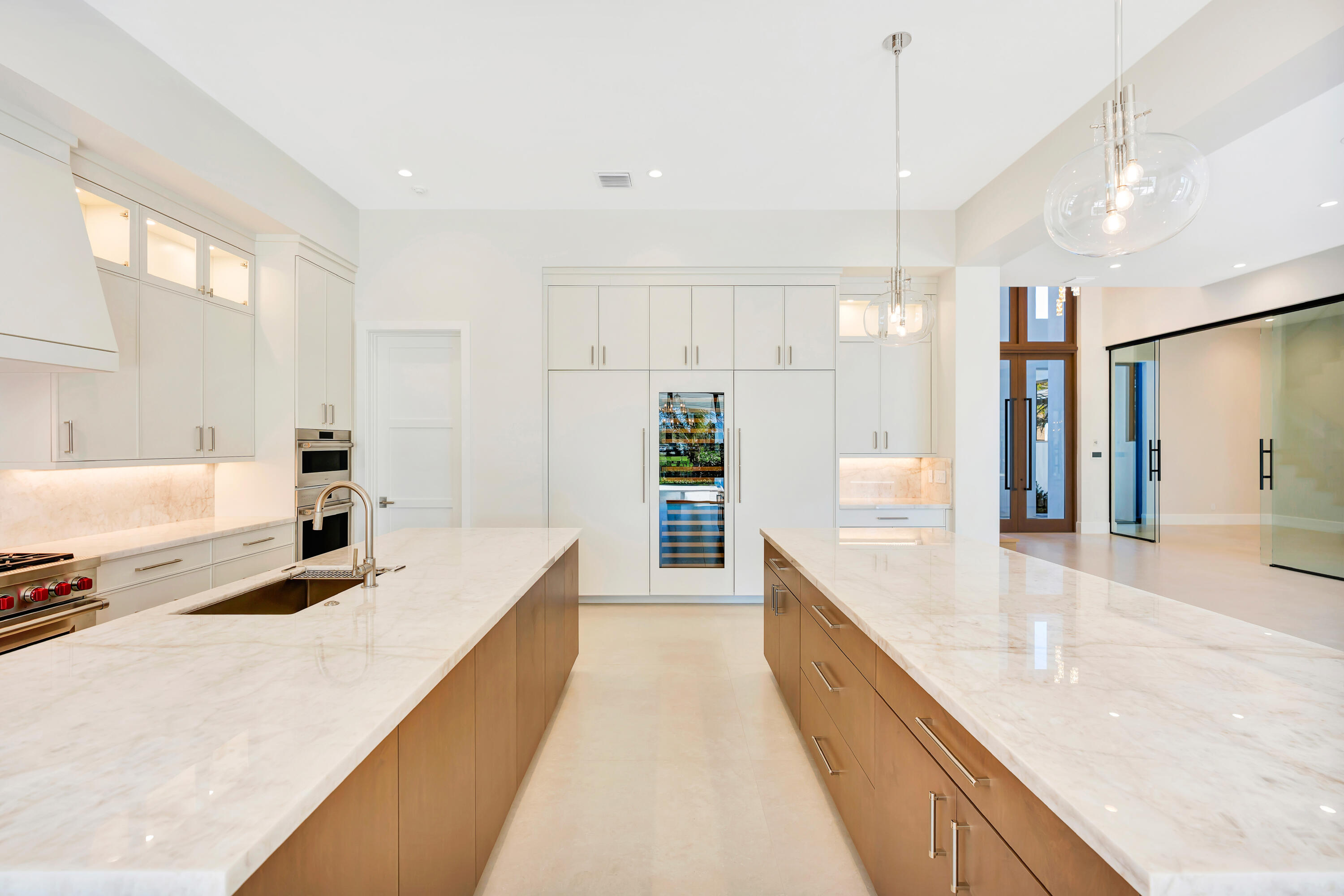 112 Regatta Drive Jupiter, FL 33477 - Photo 15 of 84 Quartzite Countertops