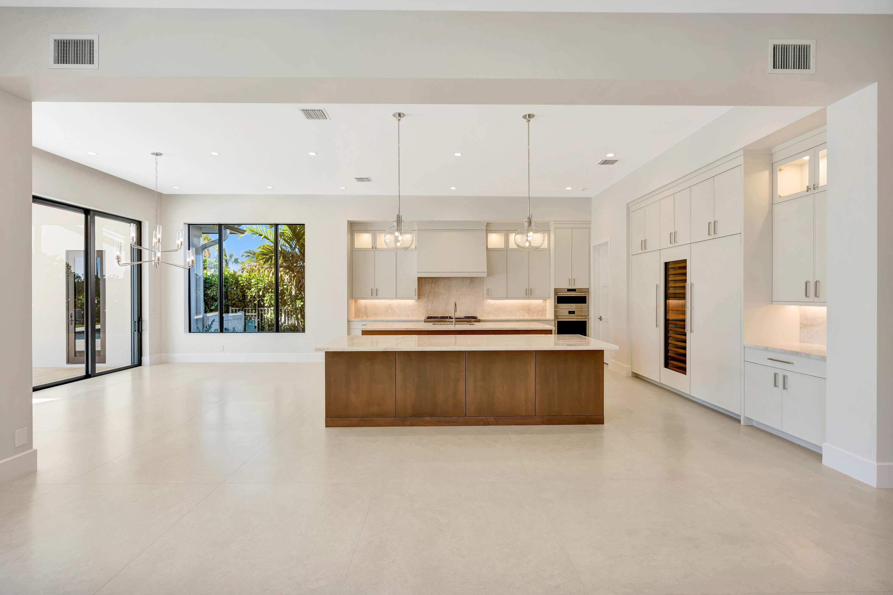 112 Regatta Drive Jupiter, FL 33477 - Photo 22 of 85 Drapery Pockets w/Electricity