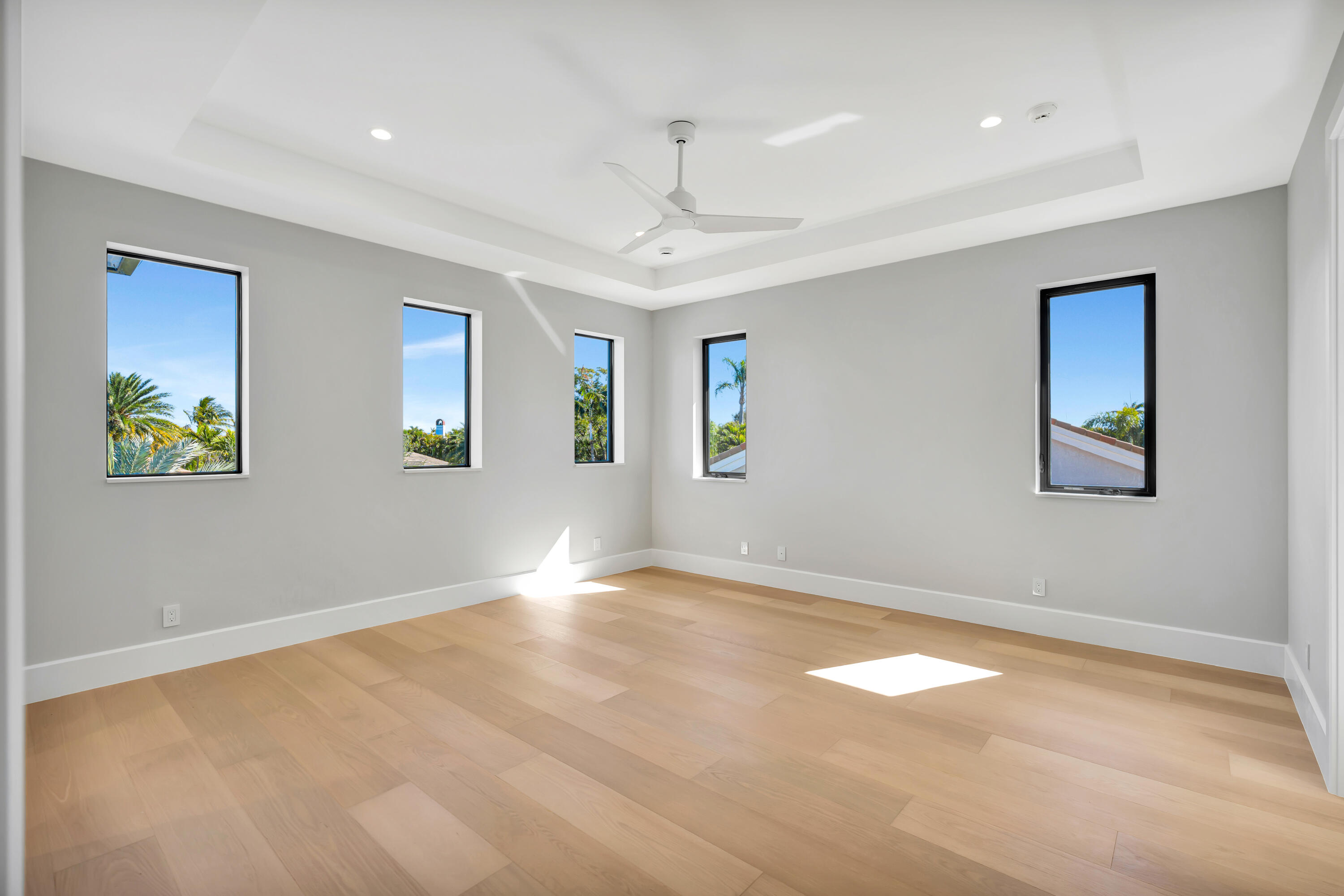 112 Regatta Drive Jupiter, FL 33477 - Photo 49 of 84 Guest Suite 4