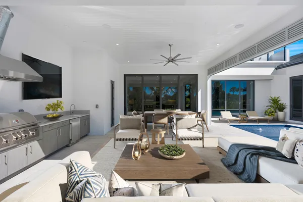 $9,295,900 | 112 Regatta Drive, Jupiter, FL 33477