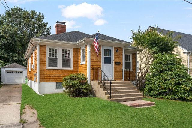 $2,500 | 19 Pennacook Street, Newport, RI 02840