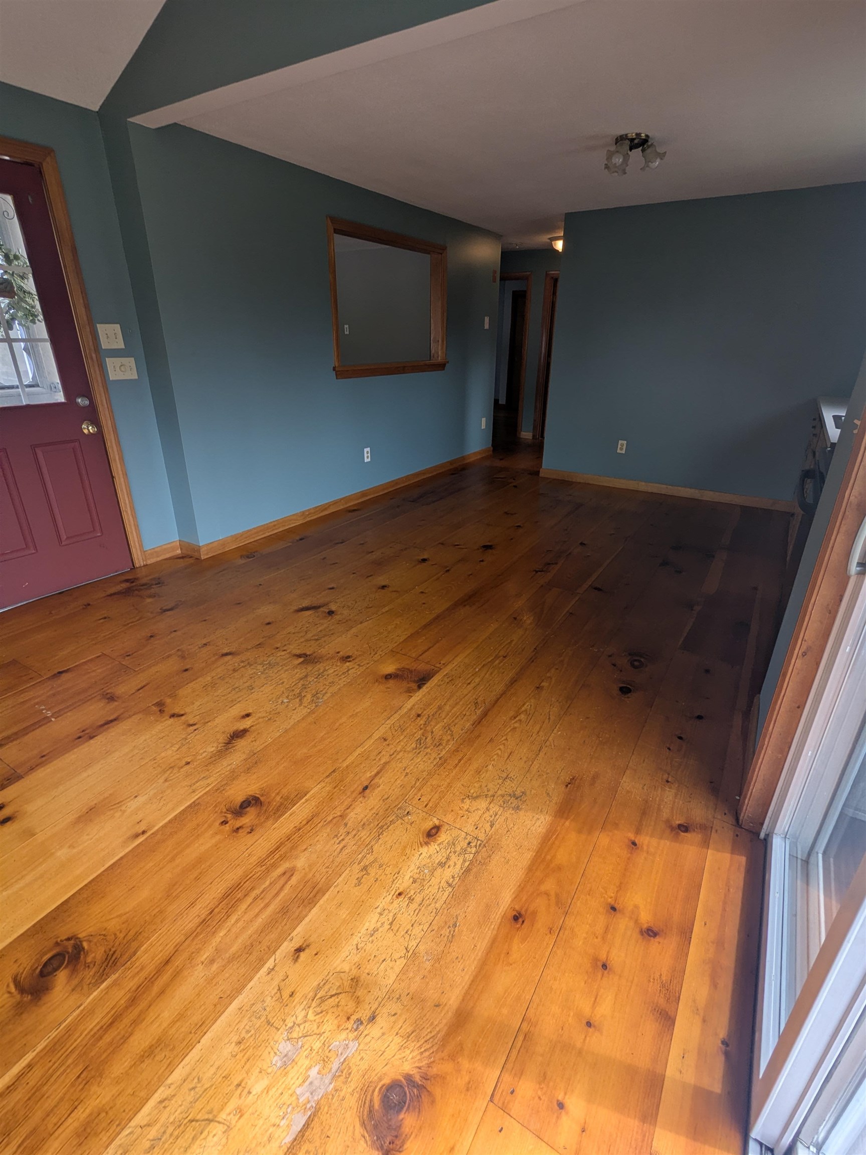 117 Sherburne Road, Unit B Pelham, NH 03076 - Photo 2 of 16