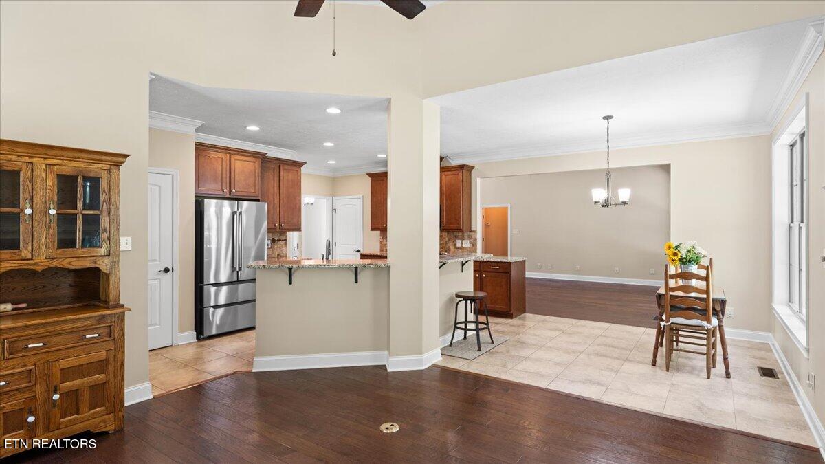 449 Hickory Point Lane Maynardville, TN 37807 - Photo 22 of 58 17-Family Room