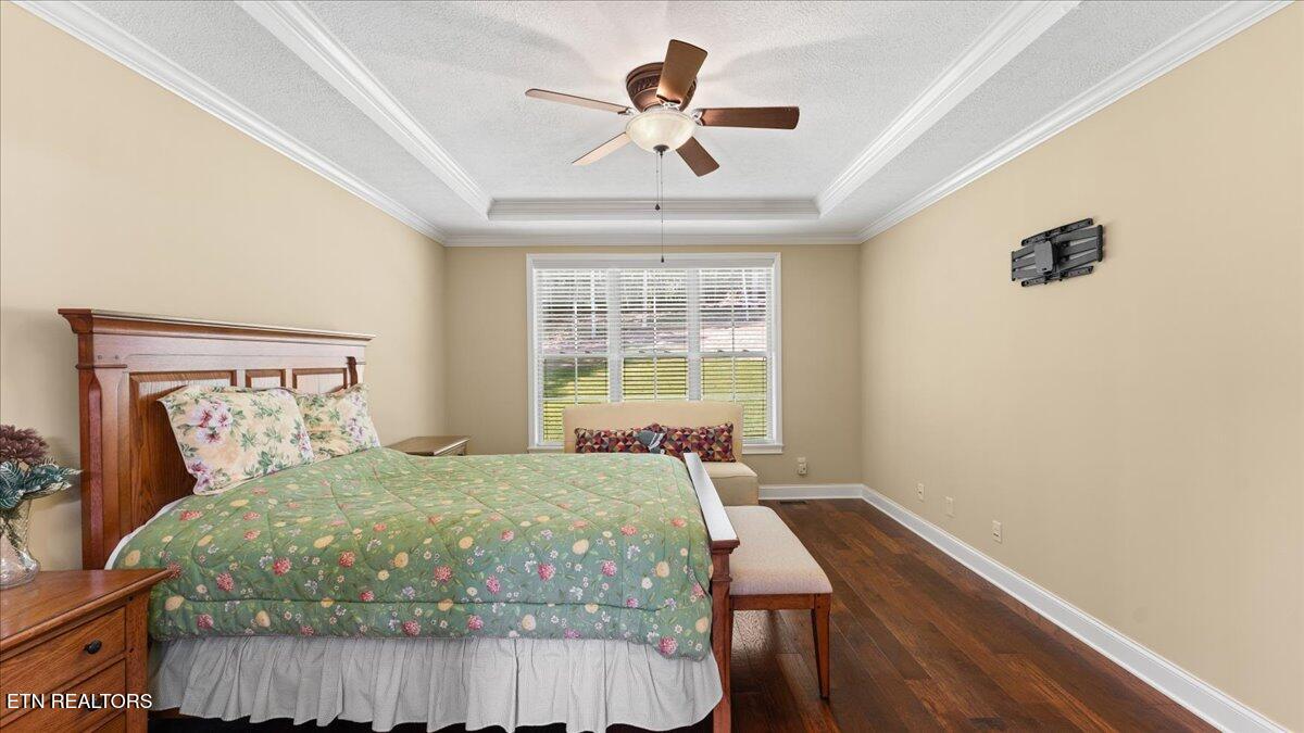 449 Hickory Point Lane Maynardville, TN 37807 - Photo 27 of 58 22-Primary Bedroom
