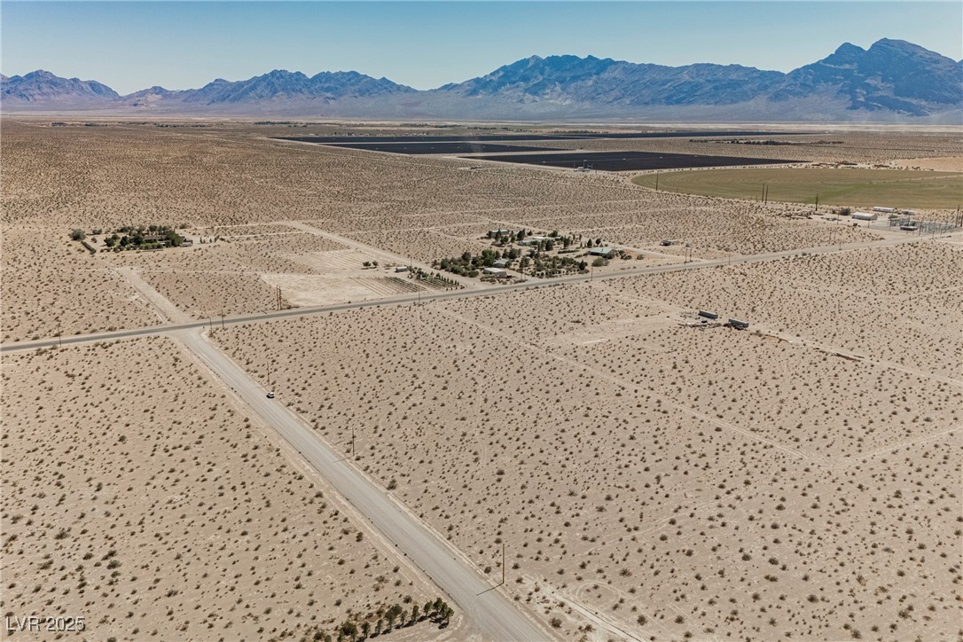 454 East Anvil Road Amargosa Valley, NV 89020 - Photo 7 of 19