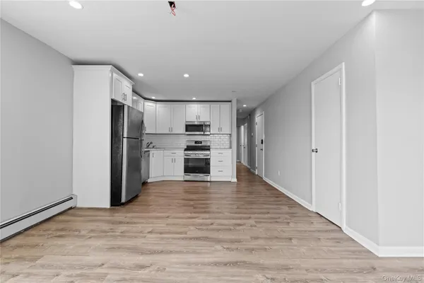 $3,500 | 616 East Broadway, Unit 3C, Long Beach, NY 11561