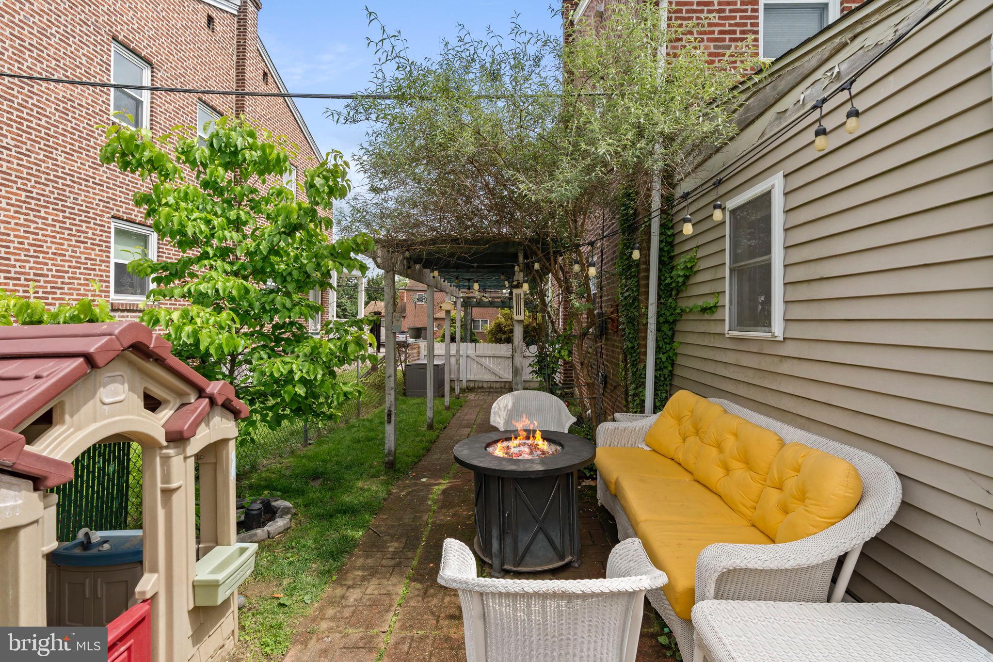 334 Steel Road Havertown, PA 19083 - Photo 14 of 18