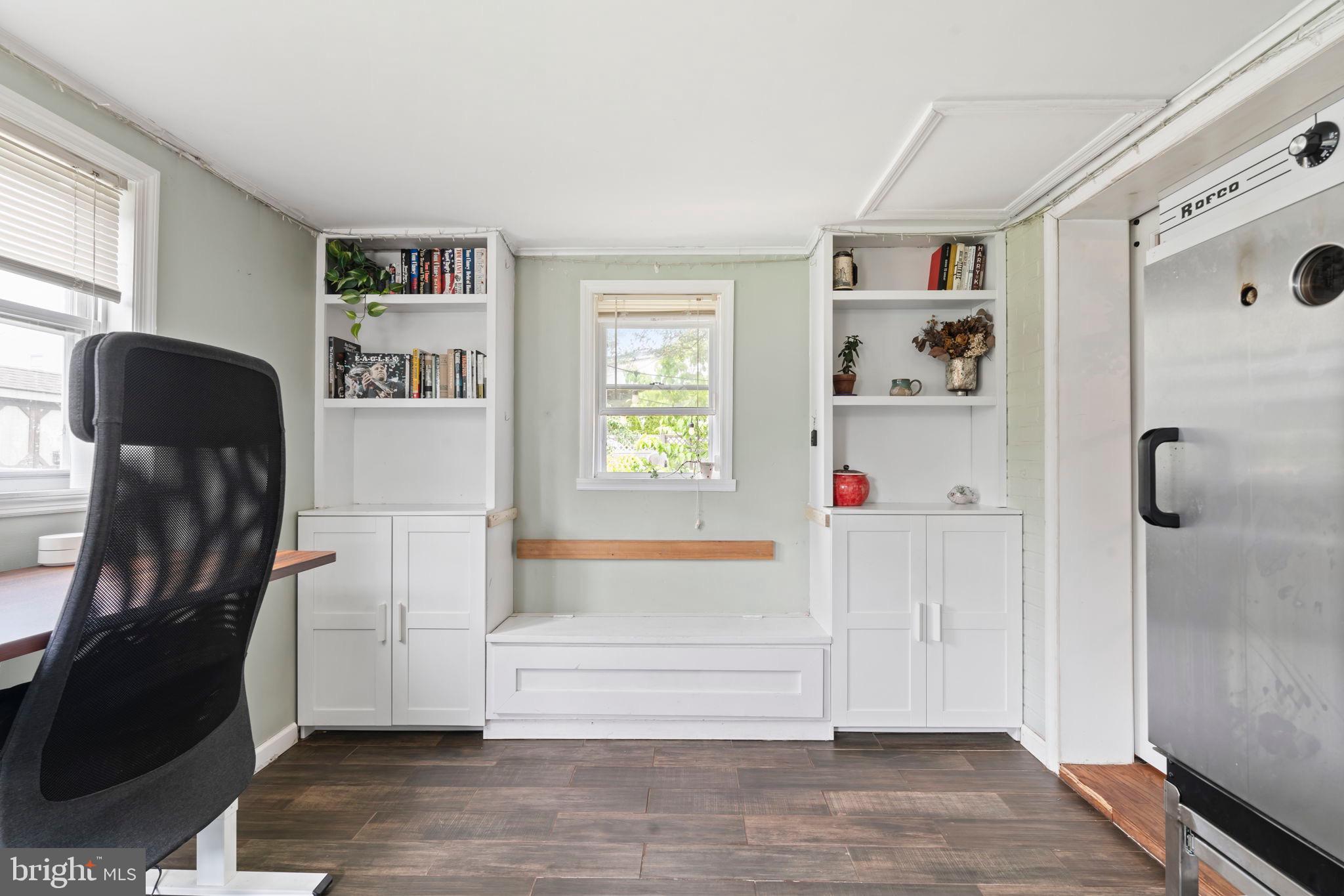 334 Steel Road Havertown, PA 19083 - Photo 7 of 18