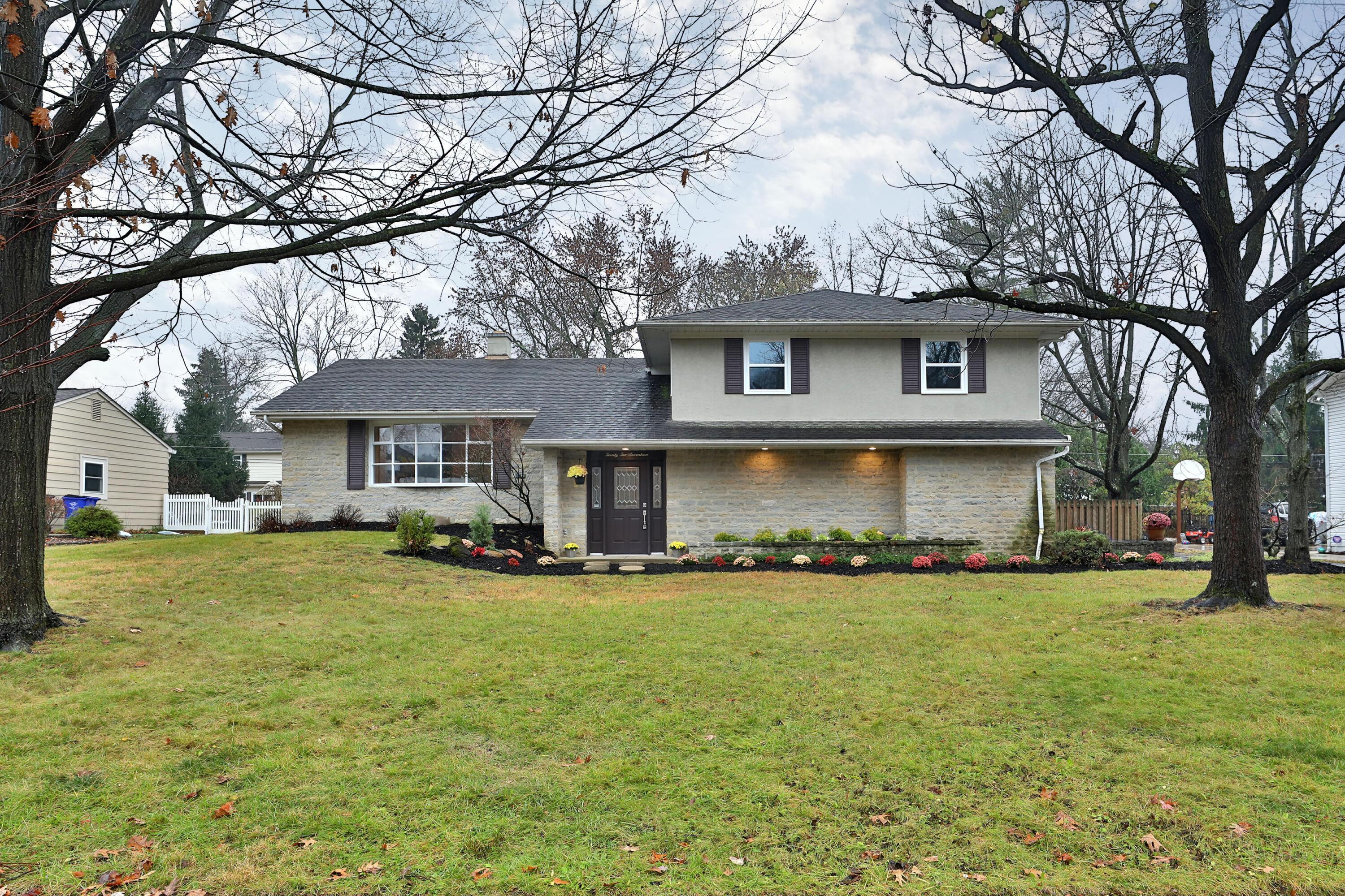 2217 Haverford Road Columbus, OH 43220 - Photo 1 of 50 2217-Haverford-01