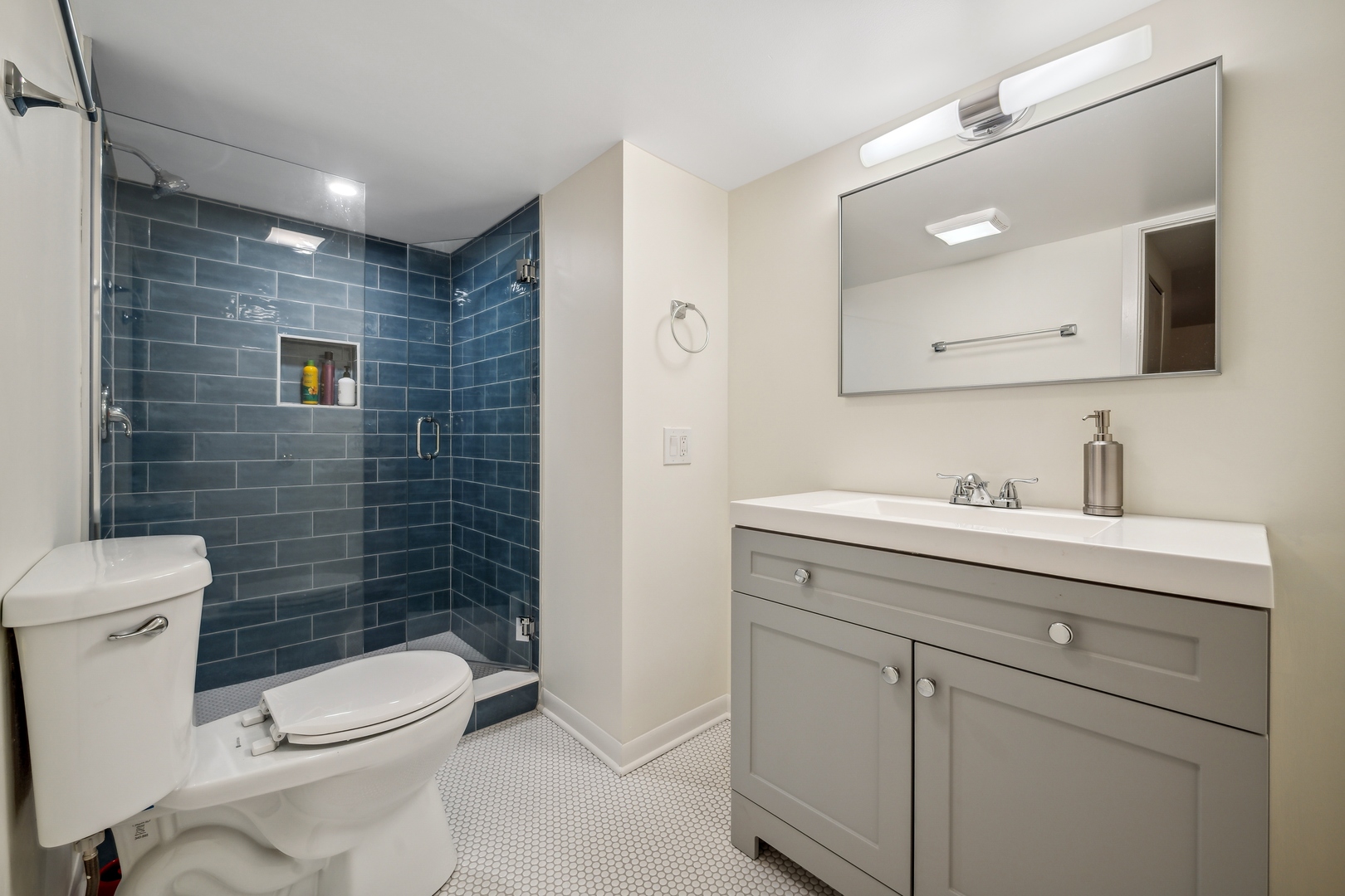 853 North Happ Road Northfield, IL 60093 - Photo 17 of 23