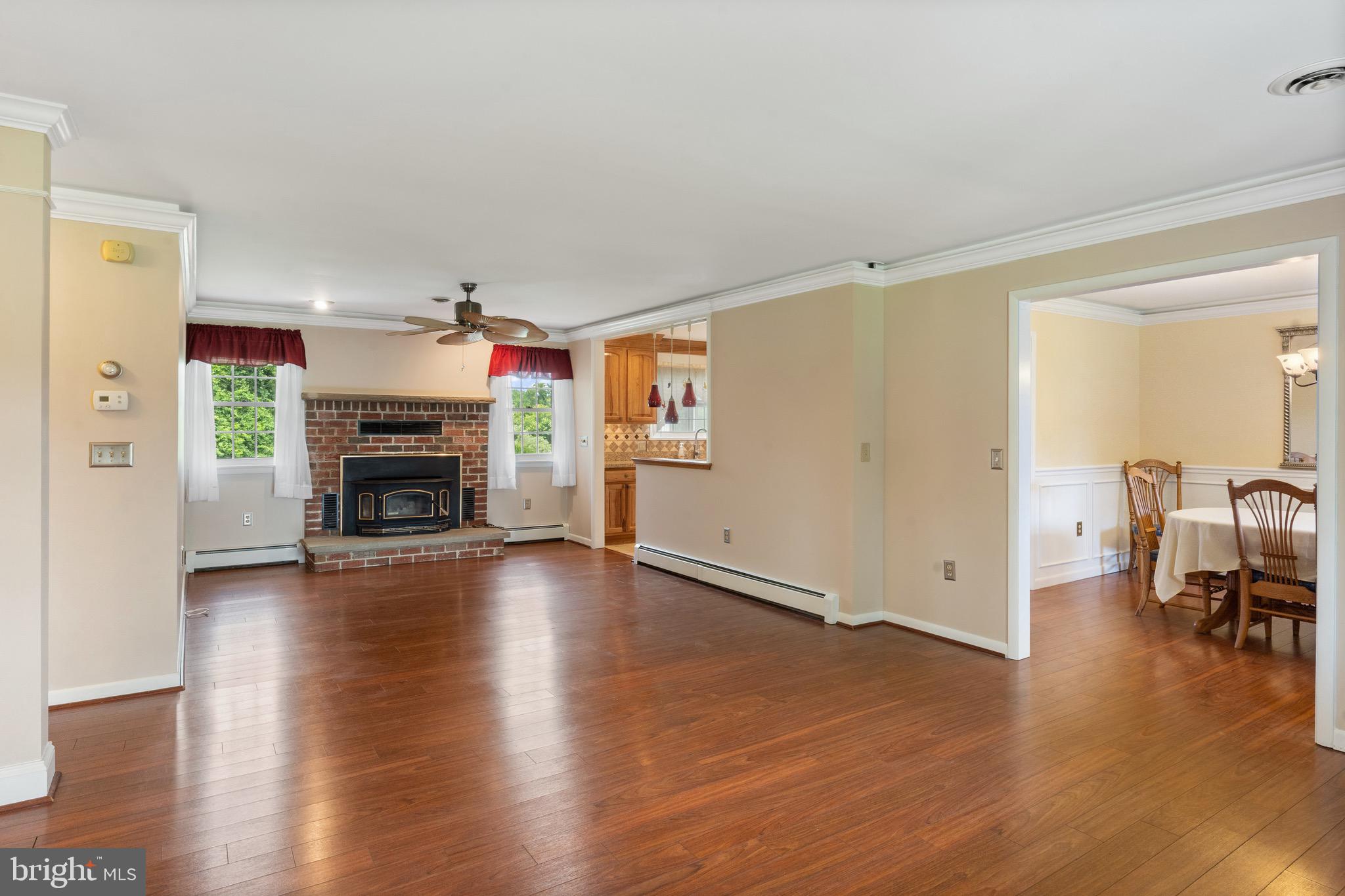 1404 Stockton Road Joppa, MD 21085 - Photo 9 of 34 Living Room