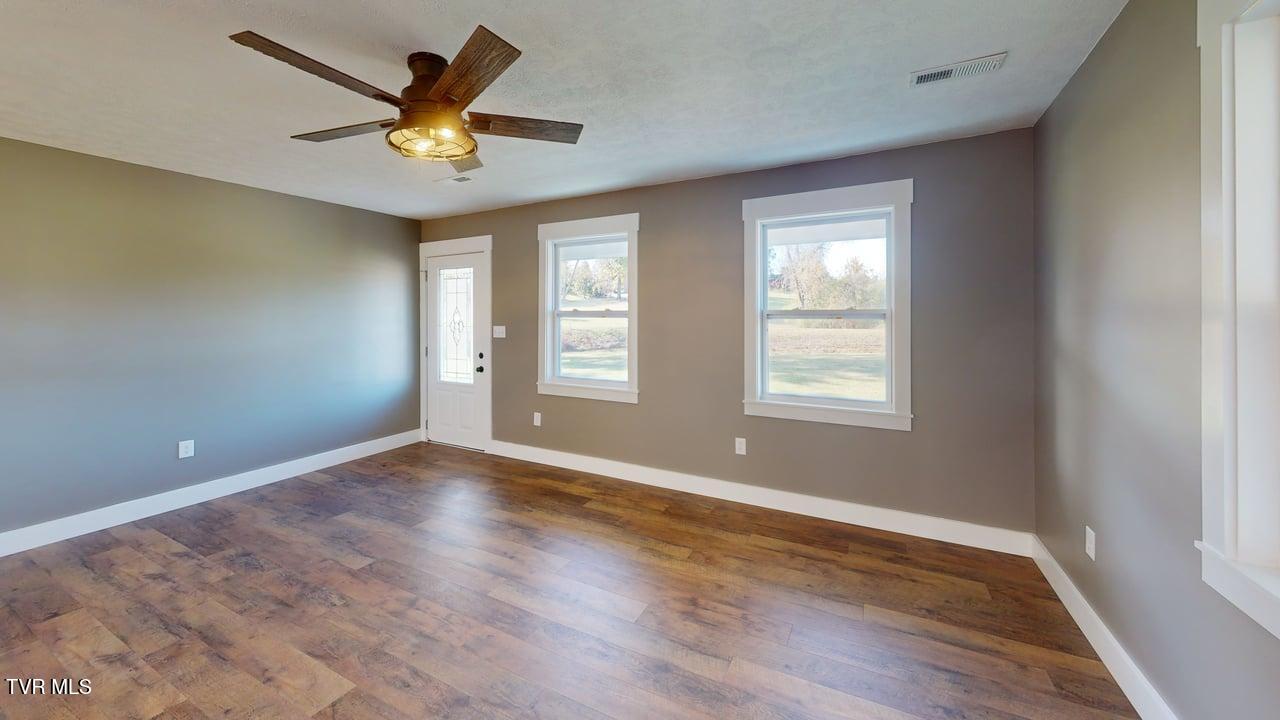 1183 Webster Valley Road Rogersville, TN 37857 - Photo 34 of 73 1183-Webster-Valley-Rd-JV-Living-Room