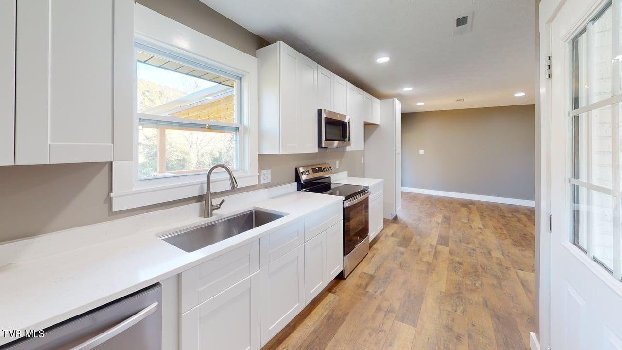 1183 Webster Valley Road Rogersville, TN 37857 - Photo 4 of 73 1183-Webster-Valley-Rd-JV-Kitchen 1