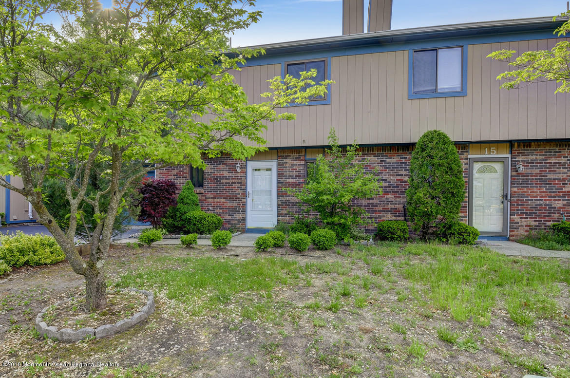14 Swallow Lane Howell, NJ 07731 - Photo 2 of 26 04Front_Exterior