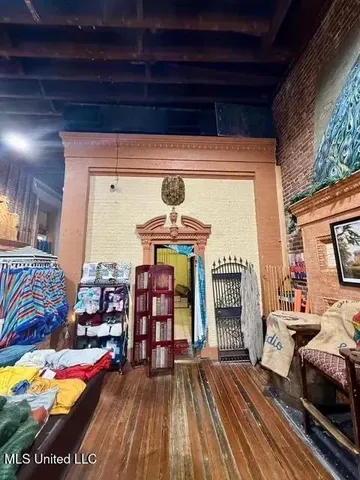 $675,000 | 326-328 Main Street, Natchez, MS 39120