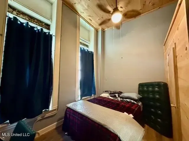 $675,000 | 326-328 Main Street, Natchez, MS 39120