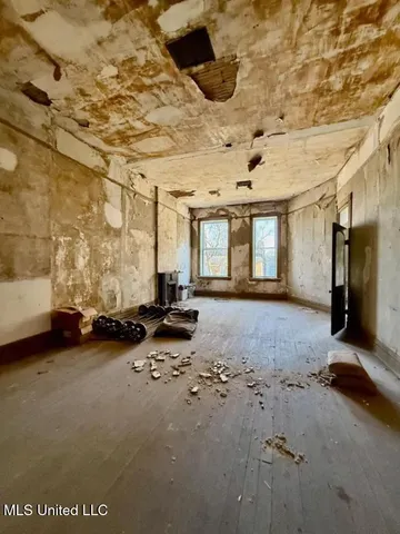 $675,000 | 326-328 Main Street, Natchez, MS 39120