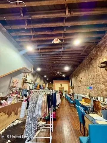 $675,000 | 326-328 Main Street, Natchez, MS 39120