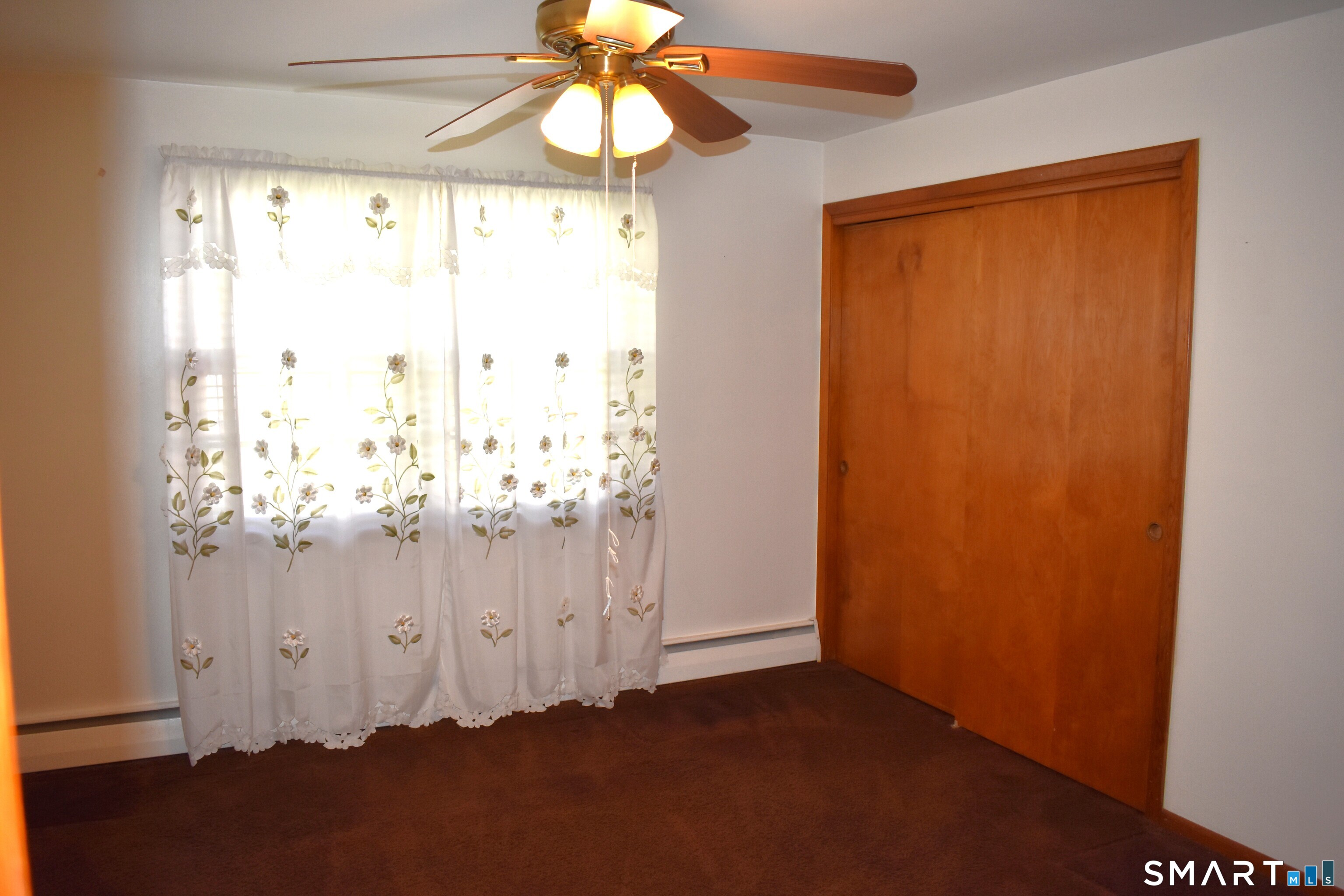 403 Clark Street Bridgeport, CT 06606 - Photo 11 of 21