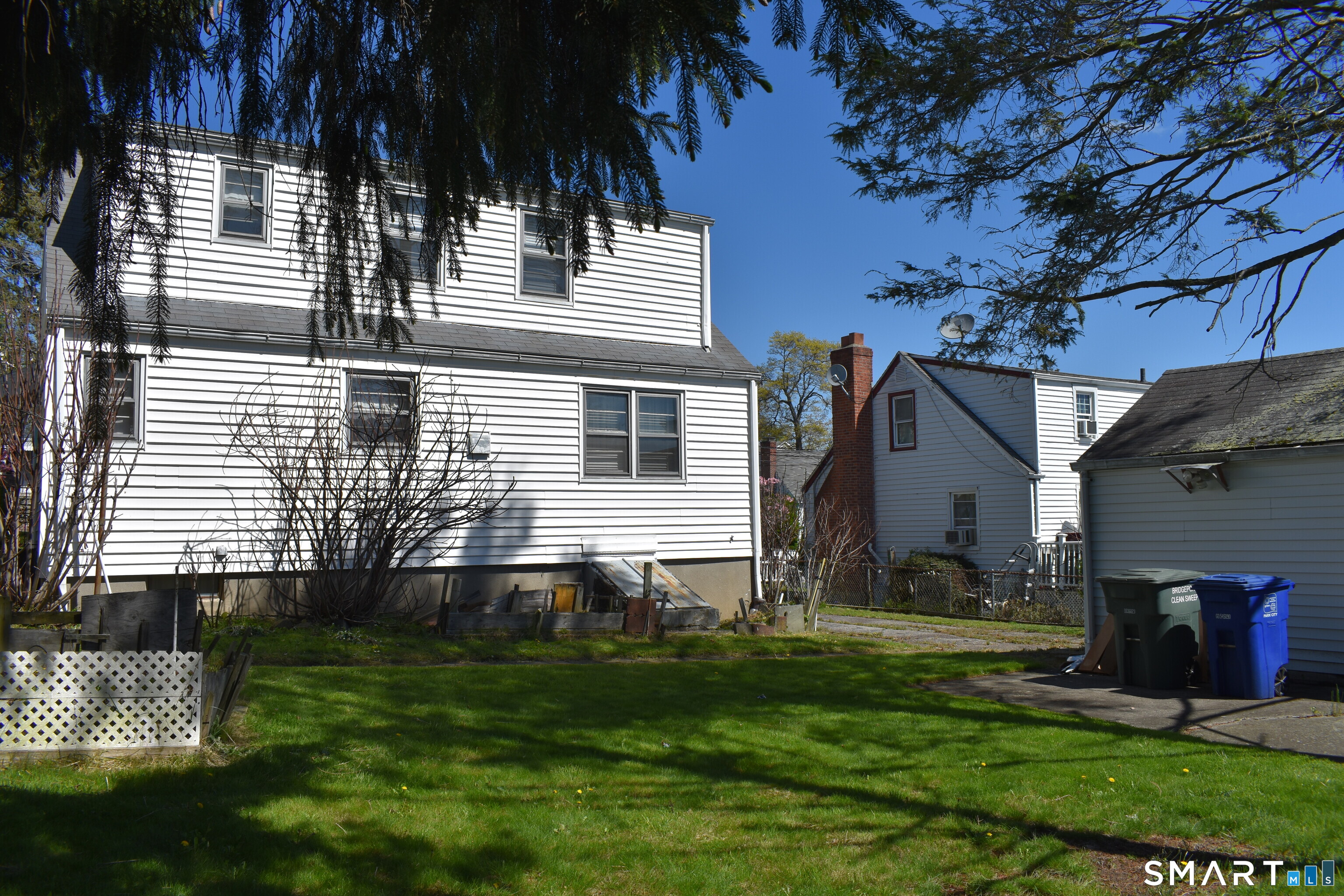 403 Clark Street Bridgeport, CT 06606 - Photo 20 of 21
