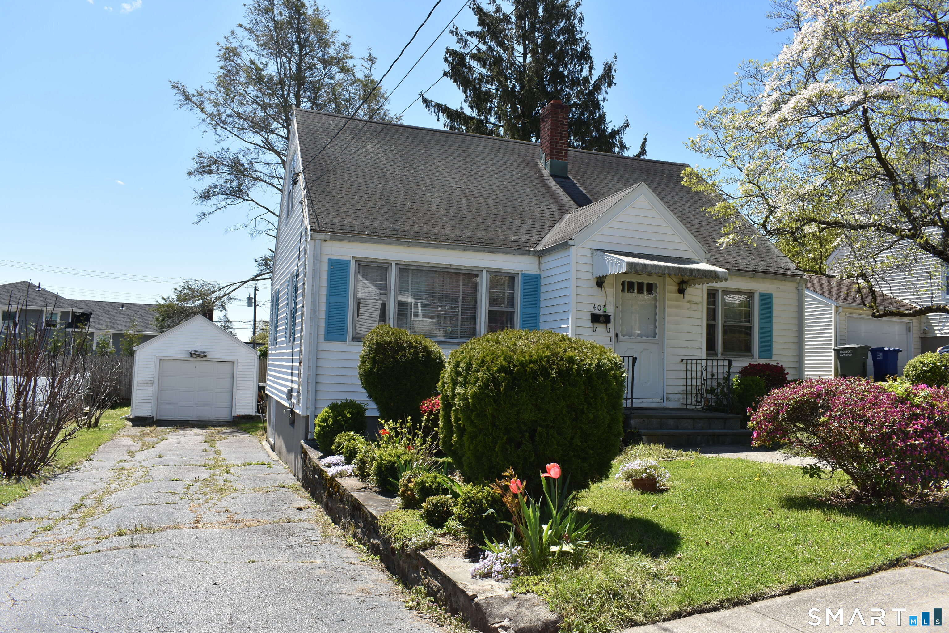 403 Clark Street Bridgeport, CT 06606 - Photo 2 of 21
