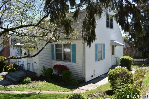 $350,000 | 403 Clark Street, Bridgeport, CT 06606