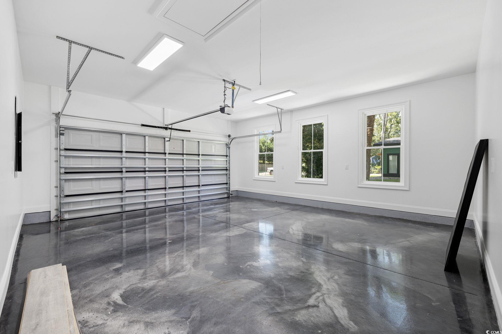 4806 North Kings Highway Myrtle Beach, SC 29577 - Photo 18 of 38 Garage with baseboards