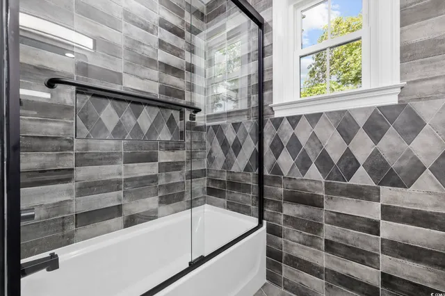 $899,000 | 4806 North Kings Highway, Myrtle Beach, SC 29577