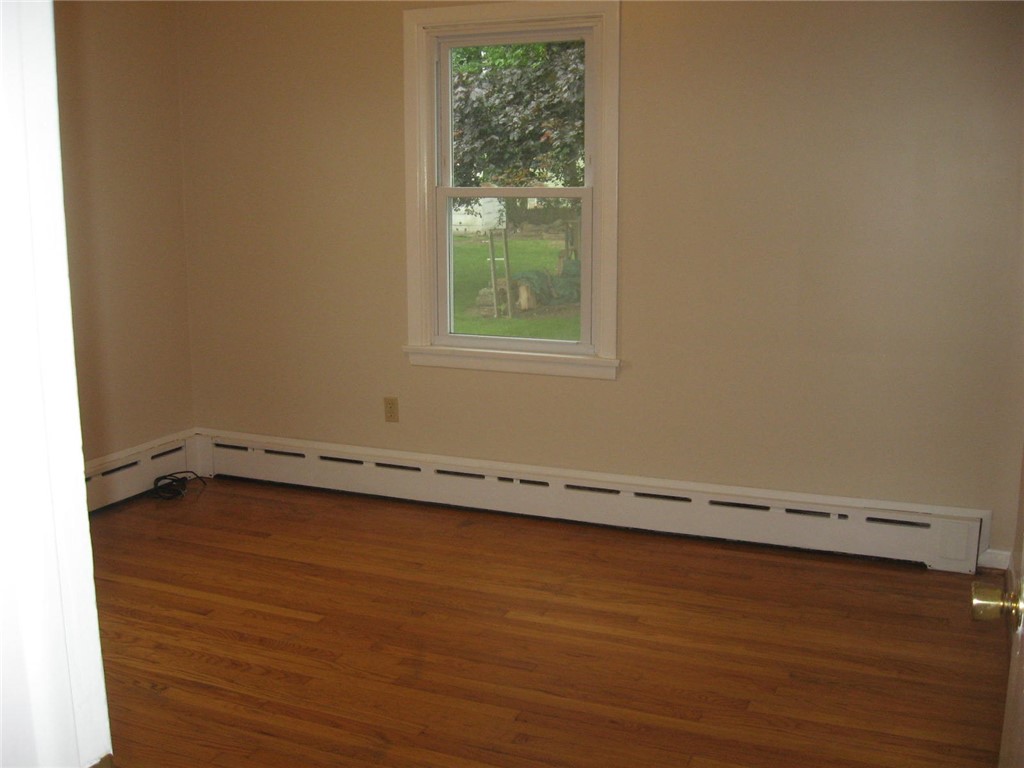 65 Oak Street Westerly, RI 02891 - Photo 17 of 38 Gallery Image 17