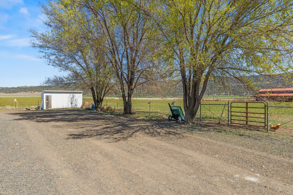 32585 Transformer Road Malin, OR 97632 - Photo 19 of 82 17a