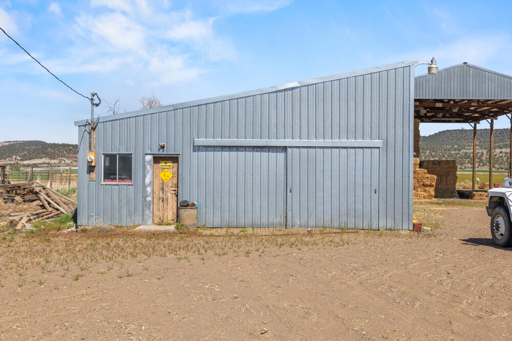 32585 Transformer Road Malin, OR 97632 - Photo 25 of 82 23